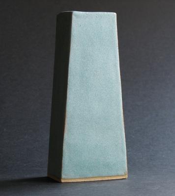 'Newton Blue' Obelisk. image